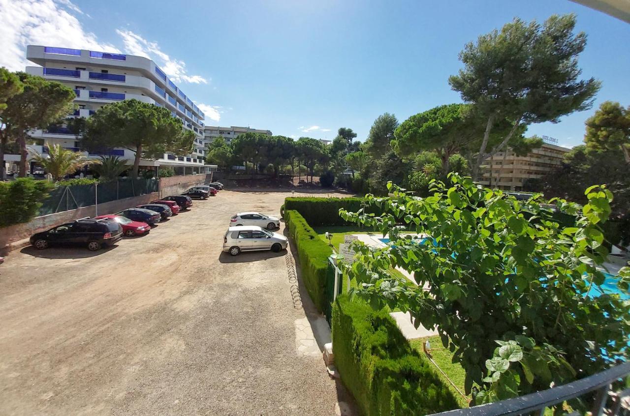Apartamentos Casanostra Салоу Экстерьер фото