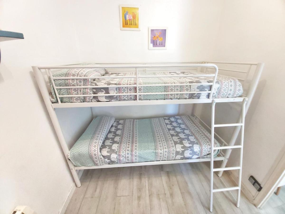 Apartamentos Casanostra Салоу Экстерьер фото