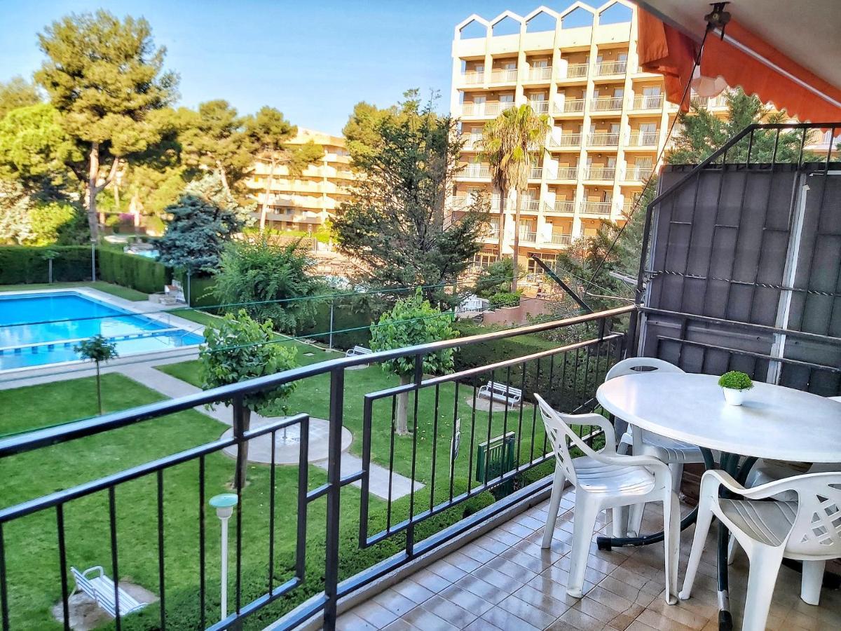 Apartamentos Casanostra Салоу Экстерьер фото