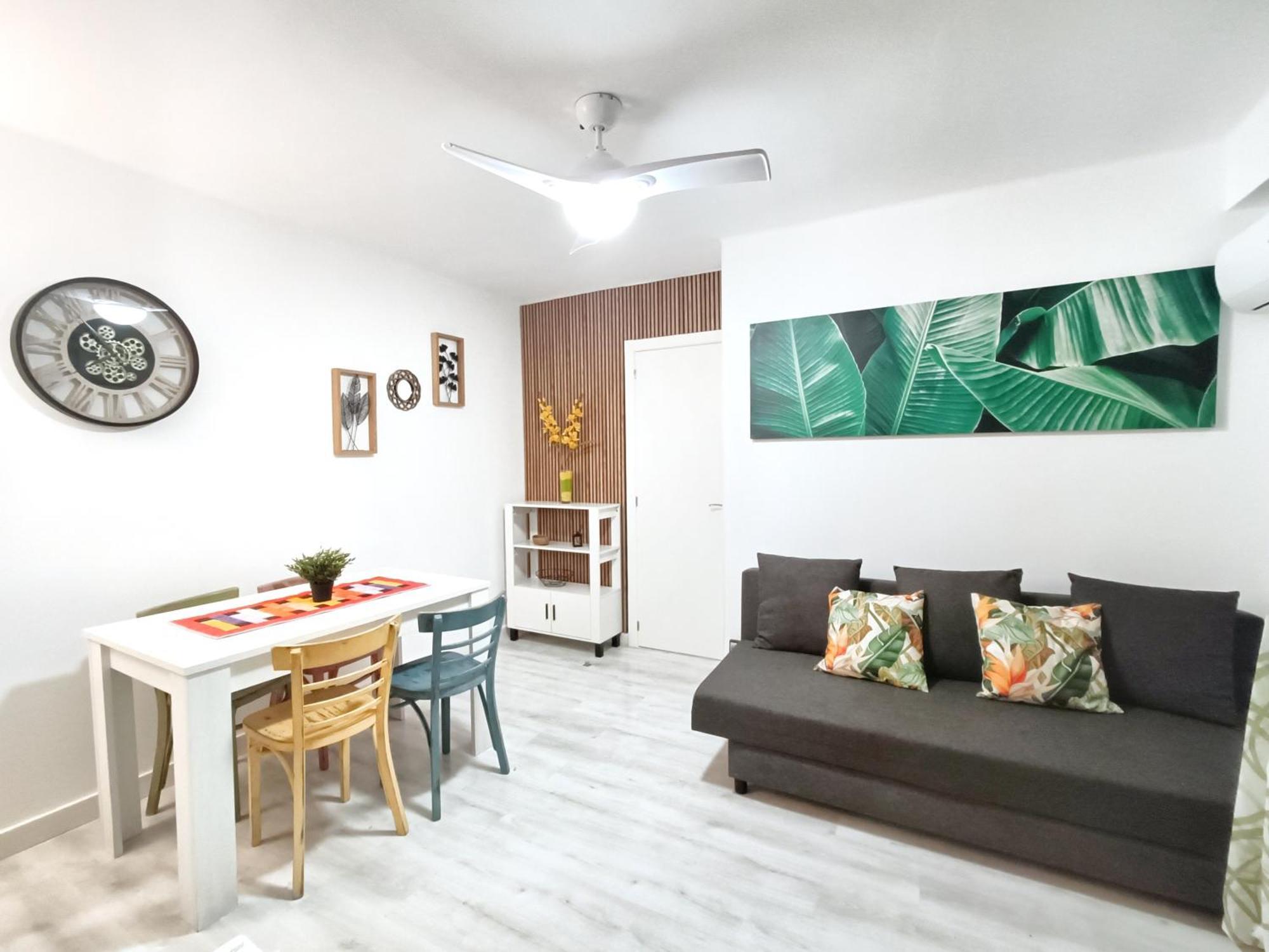 Apartamentos Casanostra Салоу Экстерьер фото