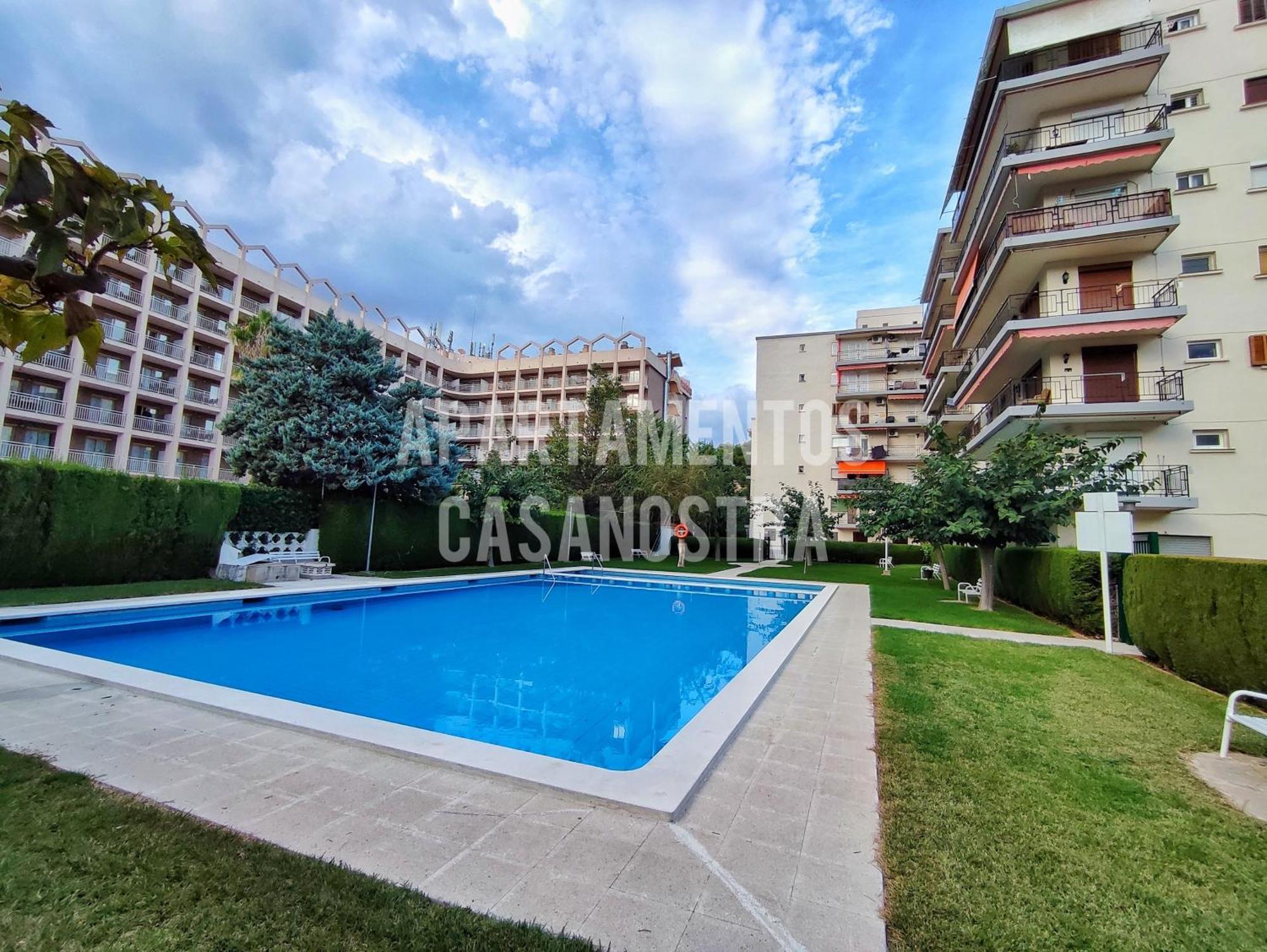 Apartamentos Casanostra Салоу Экстерьер фото